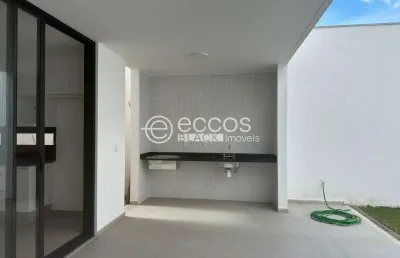 Casa para aluguel, 3 quartos, 1 suíte, 2 vagas, jardim karaíba - uberlândia/mg