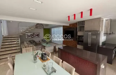 Casa para aluguel, 3 quartos, 3 suítes, 4 vagas, bom jesus - uberlândia/mg