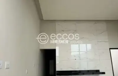 Casa à venda, 3 quartos, 1 suíte, 2 vagas, verde umuarama (lot) - uberlândia/mg