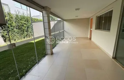 Casa em condomínio para aluguel, 3 quartos, 3 suítes, 2 vagas, jardim sul - uberlândia/mg