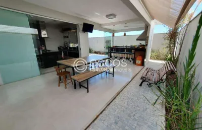 Casa em condomínio à venda, 3 quartos, 1 suíte, 2 vagas, laranjeiras - uberlândia/mg