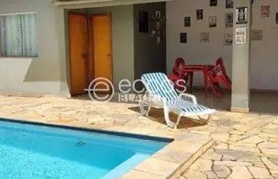 Casa para aluguel, 3 quartos, 1 suíte, 4 vagas, segismundo pereira - uberlândia/mg