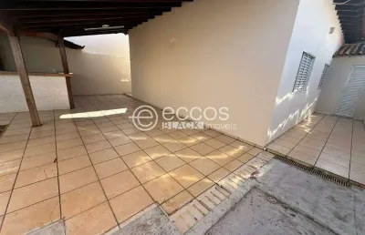 Casa para aluguel, 3 quartos, 1 suíte, 3 vagas, vigilato pereira - uberlândia/mg
