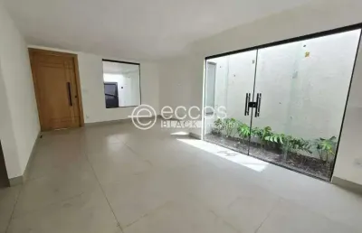 Casa à venda, 3 quartos, 1 suíte, 2 vagas, cidade jardim - uberlândia/mg