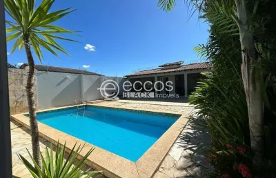 Casa à venda, 3 quartos, 1 suíte, 4 vagas, presidente roosevelt - uberlândia/mg