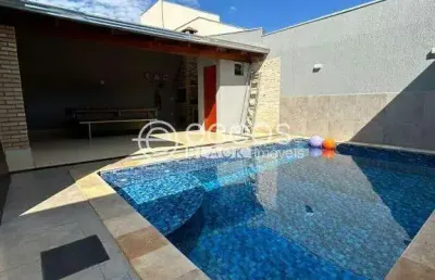 Casa à venda, 3 quartos, 2 suítes, 2 vagas, laranjeiras - uberlândia/mg