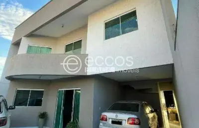 Casa à venda, 3 quartos, 1 suíte, 3 vagas, shopping park - uberlândia/mg