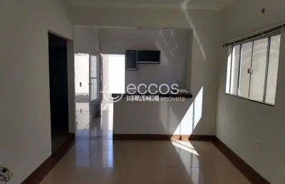 Casa à venda, 2 quartos, 1 suíte, 1 vaga, jardim espanha - uberaba/mg