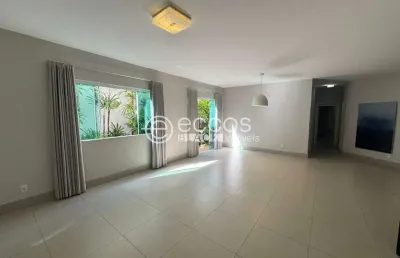 Casa à venda, 2 quartos, 2 suítes, 3 vagas, morada da colina - uberlândia/mg
