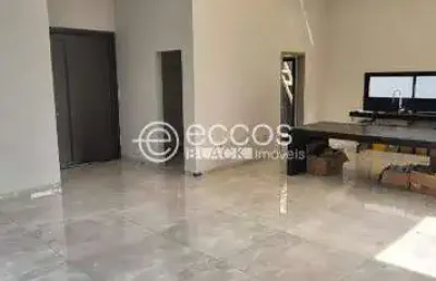 Casa à venda, 3 quartos, 3 suítes, 2 vagas, jardim sul - uberlândia/mg
