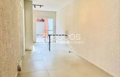 Casa em condomínio à venda, 3 quartos, 2 vagas, recreio dos bandeirantes - uberaba/mg