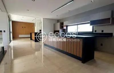 Cobertura à venda, 3 quartos, 3 suítes, 4 vagas, granada - uberlândia/mg