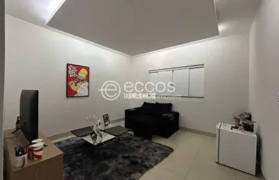 Casa à venda, 3 quartos, 1 suíte, 2 vagas, lagoinha - uberlândia/mg