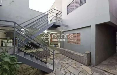 Casa à venda, 6 quartos, 1 suíte, 2 vagas, boa vista - uberaba/mg