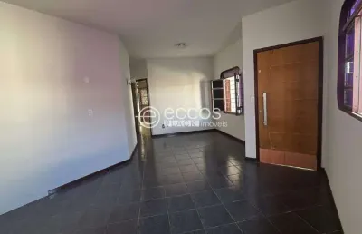 Casa para aluguel, 3 quartos, 1 suíte, 1 vaga, maria eugênia - araguari/mg