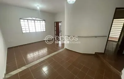 Casa para aluguel, 3 quartos, 1 suíte, 3 vagas, cidade jardim - uberlândia/mg