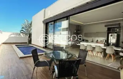 Casa em condomínio para aluguel, 3 quartos, 3 suítes, 3 vagas, granja marileusa - uberlândia/mg