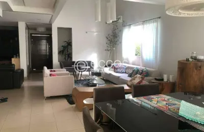Casa em condomínio à venda, 5 quartos, 4 suítes, morada da colina - uberlândia/mg