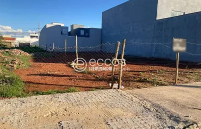 Terreno comercial à venda na Rua Aeronauta, --, Jardim Ipanema I, Uberlândia