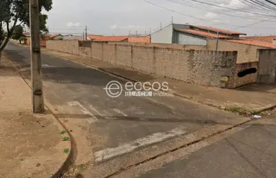 Terreno comercial à venda na Rua Enoc de Melo Lima, 197, Oneida Mendes, Uberaba