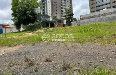 Terreno comercial à venda na Avenida Suíça, --, Tibery, Uberlândia