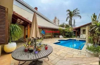 Casa (sobrado) para venda, 5 dorm(s), 2 suite(s), 4 vaga(s), 500 m²