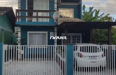 Casa com 3 quartos à venda na Rua Emídio De Souza Soares, Armação, Penha