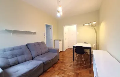 Apartamento com 2 quartos para alugar na Rua Laurindo, Santana, Porto Alegre
