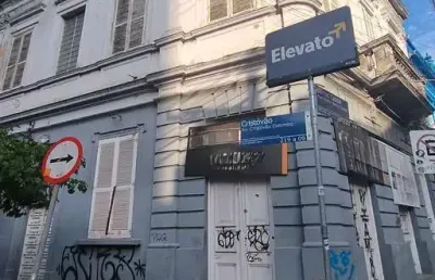 Sala comercial para alugar na Avenida Cristóvão Colombo, Independência, Porto Alegre