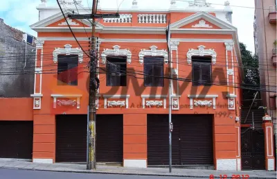 Sala comercial para alugar na Avenida Cristóvão Colombo, Floresta, Porto Alegre