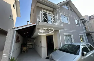 Casa com 3 quartos à venda na Rua Evaristo da Veiga, 2661, Boqueirão, Curitiba