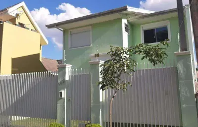 Casa com 2 quartos à venda na Rua Plácido Prevedello, 105, Ahú, Curitiba