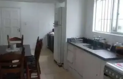 Casa para locação em são vicente, vila valença, 2 dormitórios, 1 suíte, 2 banheiros, 2 vagas