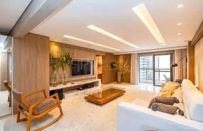 Apartamento mobiliado no cabral  184m2, 3 quartos, suíte com closet. face norte
