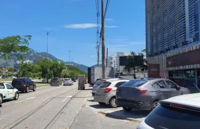 Sala em recreio dos bandeirantes  -  rio de janeiro