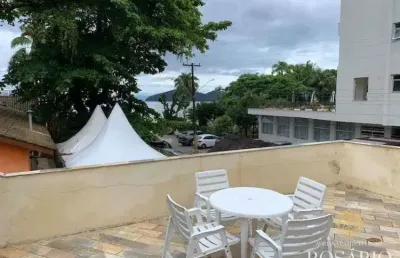Casa com 7 quartos à venda na Enseada, Ubatuba 