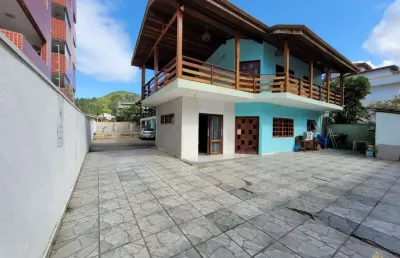 Casa com 12 quartos à venda em Toninhas, Ubatuba 