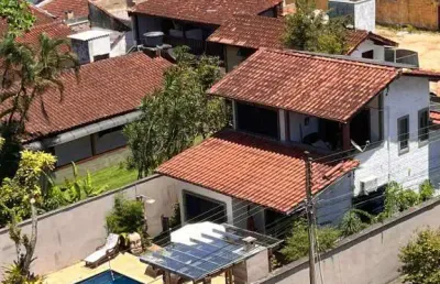 Casa retrô na praia com 3 dormitórios à venda no itaguá -ubatuba-sp