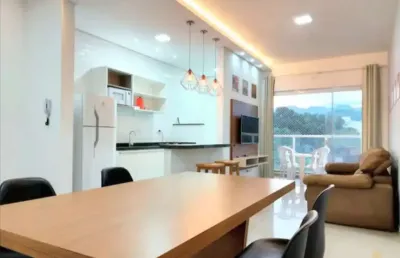Apartamento mobiliado com 2 dormitórios à venda no centro de ubatuba