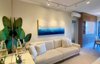 Apartamento 02 dormitórios decorado e mobiliado à venda no itagua
