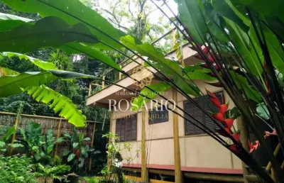 Linda casa no bairro vivamar em meio a natureza com 506m² de área preservada com árvores frutíferas e vegetação