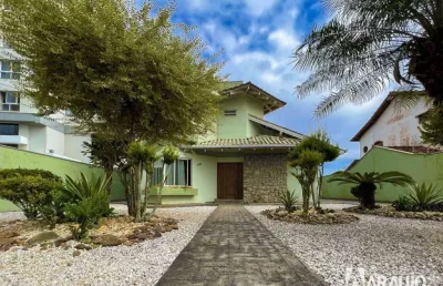 Casa com 6 dormitórios no bairro vila operária em itajaí