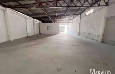 Galpão com 209 m² no bairro vila operária em itajaí