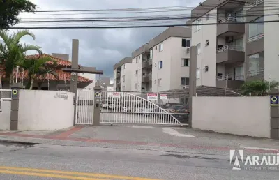 Apartamento com 2 dormitórios no bairro murta em itajaí
