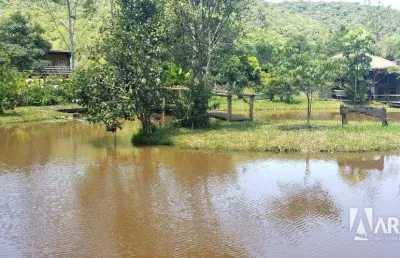 Sítio com 3 dormitórios no bairro rio do meio em itajaí