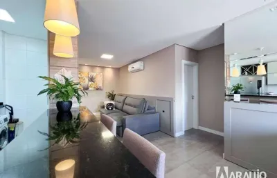 Apartamento diferenciado com 2 suítes no bairro são judas em itajaí