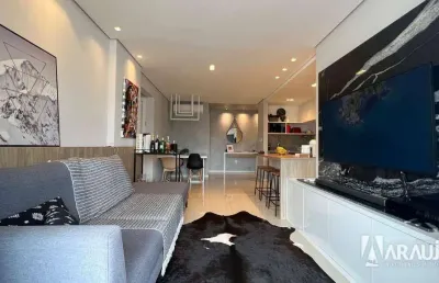 Apartamento semi mobiliado com 2 suítes no bairro fazenda em itajaí