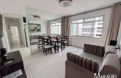 Apartamento mobiliado quadra mar com 2 dormitórios no centro de balneário camboriú