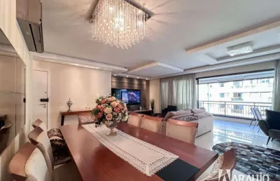 Apartamento semi mobiliado com 2 suítes e 2 dormitórios no bairro fazenda em itajaí