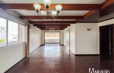 Apartamento diferenciado com 1 suíte e 2 dormitórios no centro de itajaí
